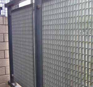钢格板围栏(图2)
